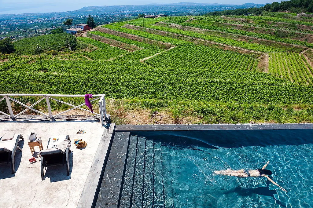 Wine Resort Villagrande Milo 0*,  Italia