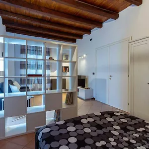 appartamento-la-corte-nascosta.emilia-romagnahotels.net/